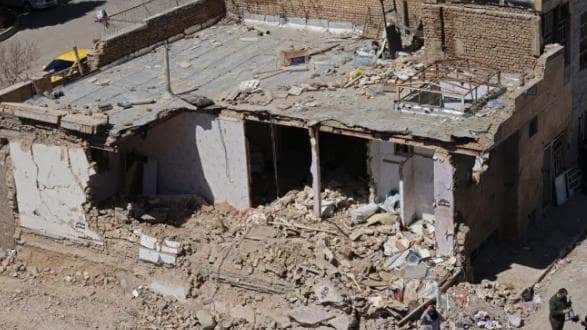 EUA orientam saída imediata de americanos do Irã após reabertura parcial do espaço aéreo