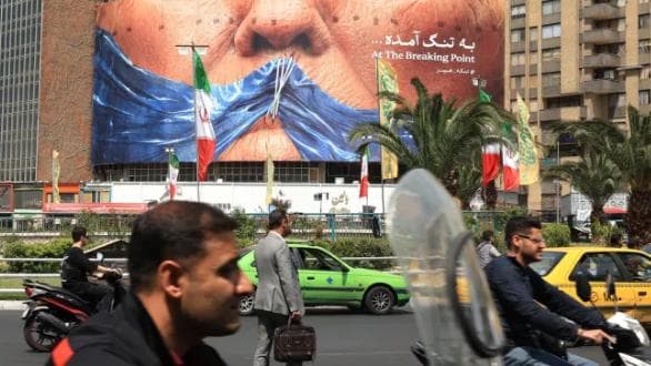 A Guarda Revolucionária do Irã fez um novo alerta aos Estados Unidos neste domingo (3), afirmando que o país terá de escolher entre um “acordo ruim” ou uma “operação militar impossível” contra o Irã.