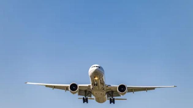 Anac restringe operações da Flybondi no Brasil após alta taxa de cancelamentos