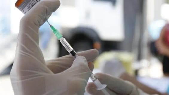 Apesar de liderar campanha, vacinação contra a gripe ainda está abaixo do recomendado em BH