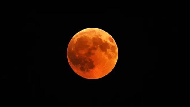 Eclipse lunar poderá ser visto de todo o Brasil entre 27 e 28 de agosto
