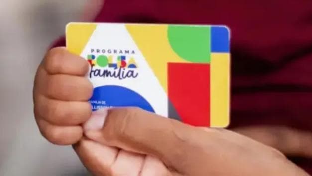 Governo nega recuo no fim da escala 6x1 e cortes no Bolsa Família e no Gás do Povo